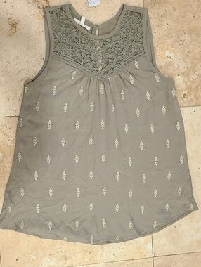 Maurices Olive Lace Yoke Sleeveless Camisole
